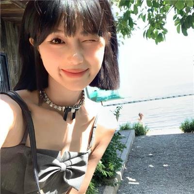 后排闺蜜